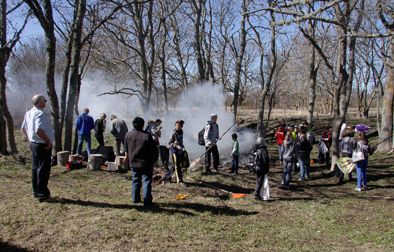 2013-05-03 1