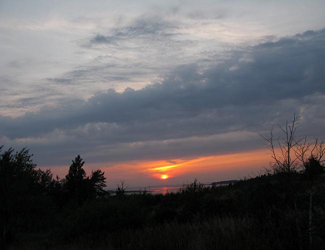 Auringonlasku 650